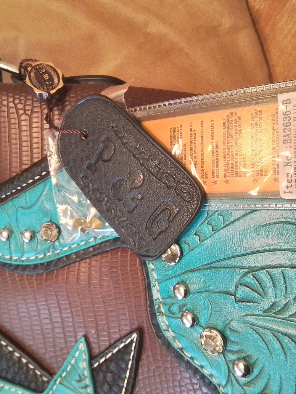 P&G COLLECTION Western Star Shoulder bag/Crossbody**NWT - Picture 5 of 8